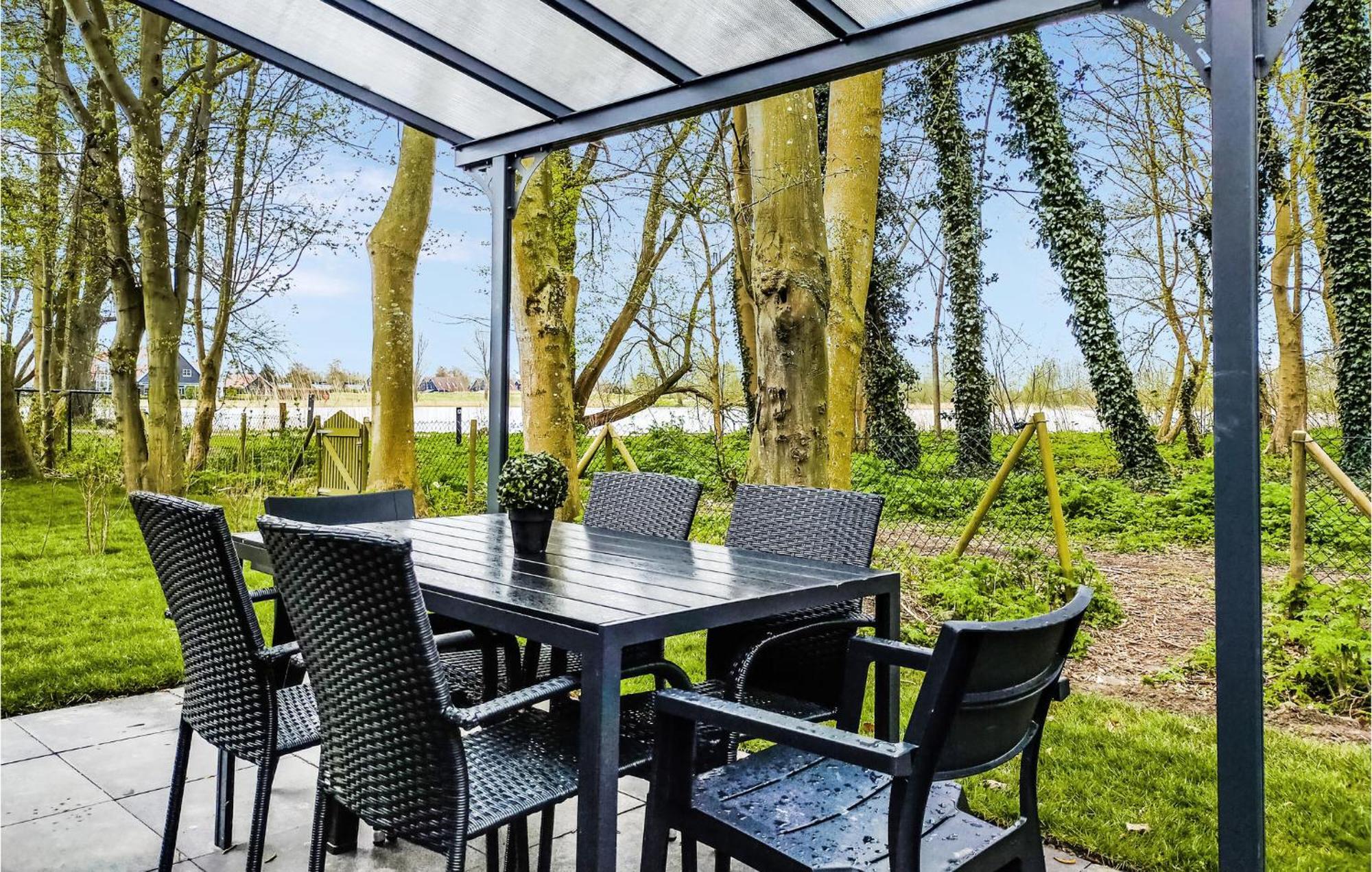 Gorgeous Home In Heinkenszand With House Sea View Εξωτερικό φωτογραφία